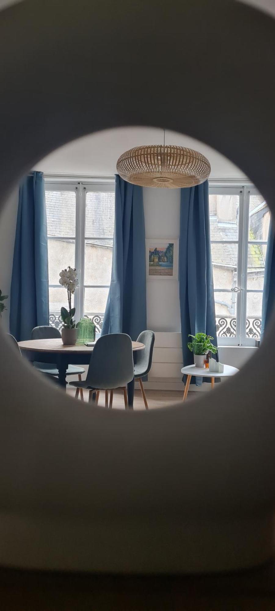 Studio 4 Personnes Aux Pieds Du Chateau De Blois Avec Experience De Dormir Sous Les Aurores Boreales 外观 照片